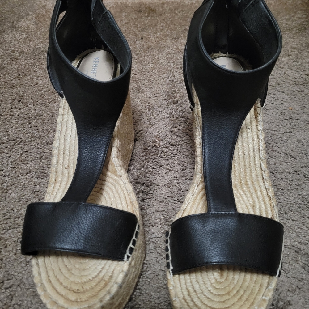 Kenneth Cole espadrille sandals